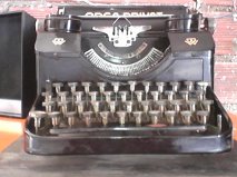 vendo maquina de escribir de 1923 a 1927 llam - Imagen 1