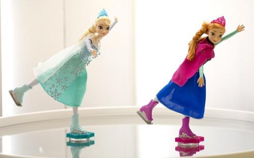 Frozen Elsa y Anna Patinadoras Mattel Telefon - Imagen 1