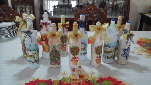 Se vende botellas decorativas navideñas Bs  - Imagen 2