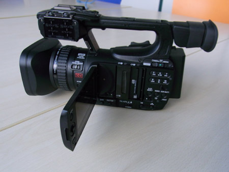 Vendo camara Canon modelo FX100 con doble ba - Imagen 1