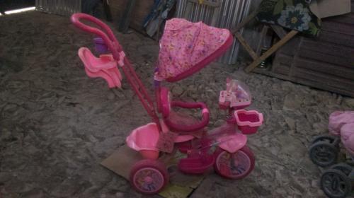 A la venta triciclo de bebapracticamente nue - Imagen 1