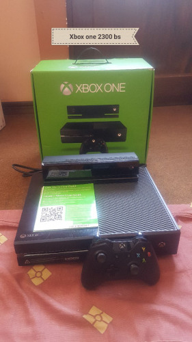 Xbox one en caja con 1 mando y kinect en buen - Imagen 1