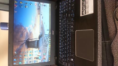 Vendo Nueva laptop Acer americana de 156 pul - Imagen 1