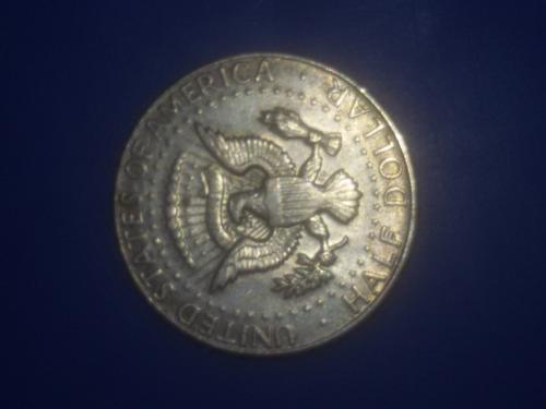 Vendo moneda de plata Half dollar 1967 escuc - Imagen 3