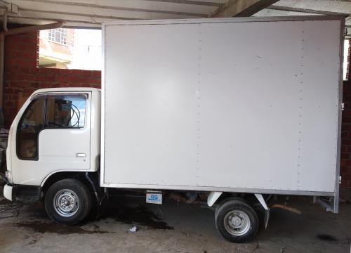 Vendo camión NISSAN Atlas mod 95cilindrada - Imagen 1