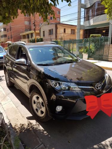 Dueño vende Rav 4 Imp Toyosa automatico sec - Imagen 1