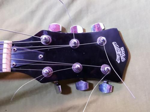Vendo Guitarra modelo Les Paul )/10 en buen  - Imagen 2