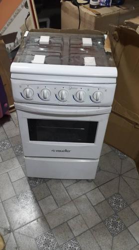 en venta cocina de 4 hornillas nueva marca m - Imagen 1