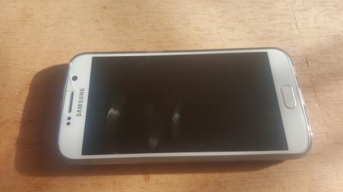 Samsung s6 blanco de 32 gb con lo que se ve e - Imagen 2