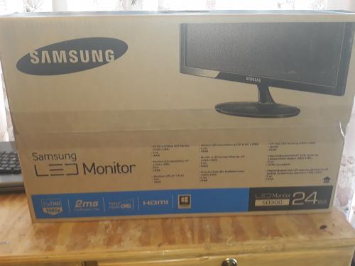 Vendo Monitor Full HD de 24 Samsung Gamer  - Imagen 2