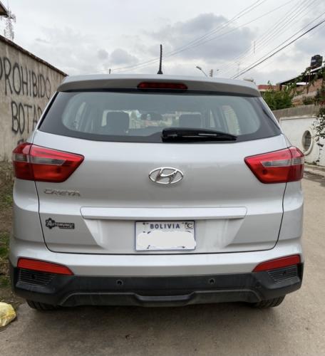 Vendo SUV Hyundai Creta modelo 2018 Caja mec - Imagen 2
