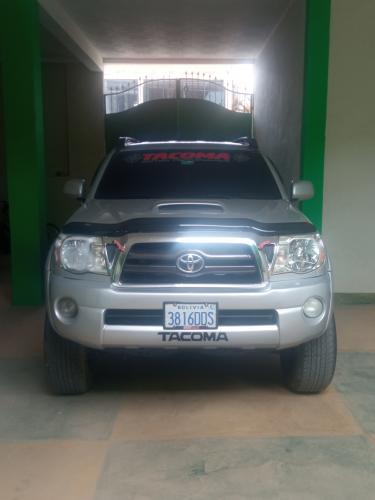 Se vende camioneta Toyota Tacoma modelo 2009  - Imagen 1