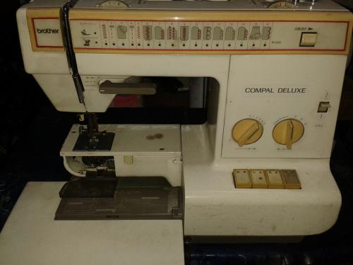 Maquinas de costura bordadoras japonesas orig - Imagen 1